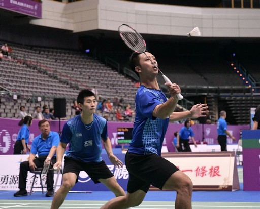 但他们的成 但他们的成