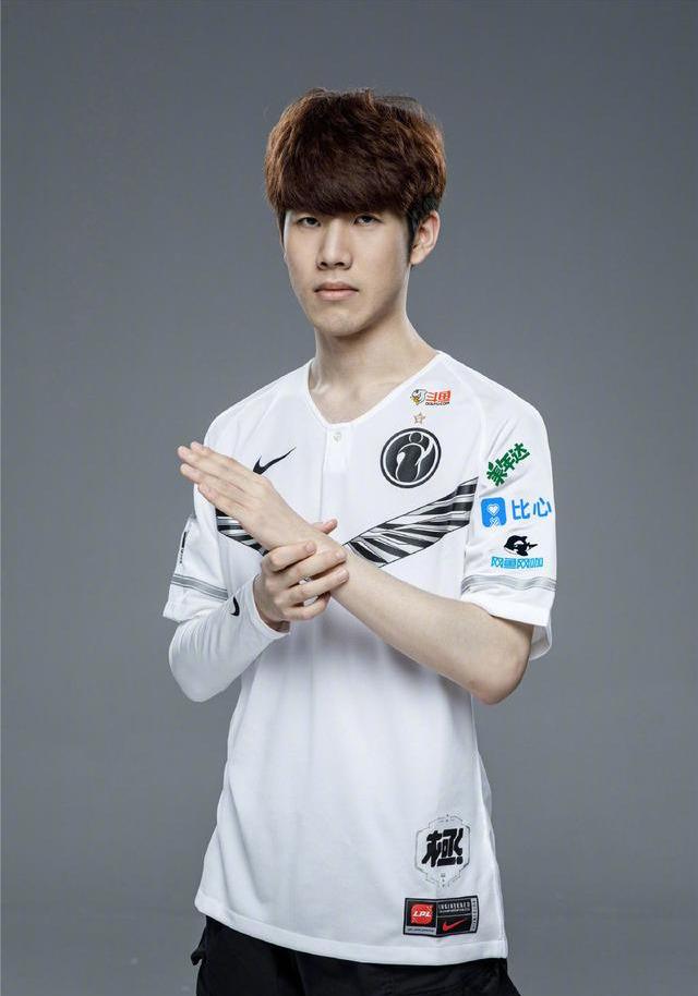 为飞碟射击 为飞碟射击